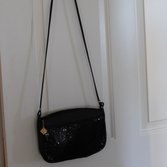 Whiting & Davis Int Black Metal Mesh Shoulder - Picture 3 of 7